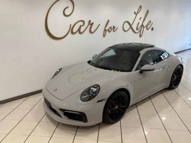 PORSCHE 911 Carrera 992 Coupè rif. 24034475