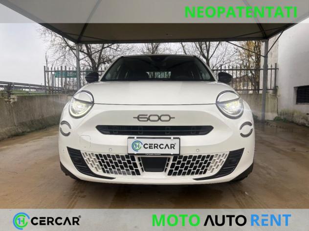Fiat 600 Hybrid 100 CV DCT MHEV AUTOMATICA DA PROVARE - Foto 2