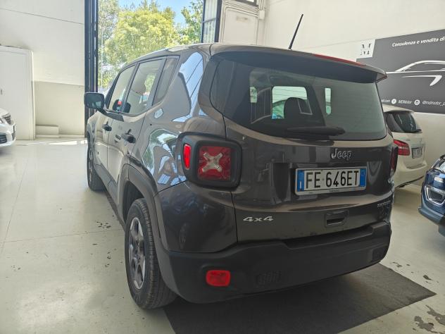 Jeep Renegade 2.0 Mjt 4WD Active Drive Sport - Foto 6