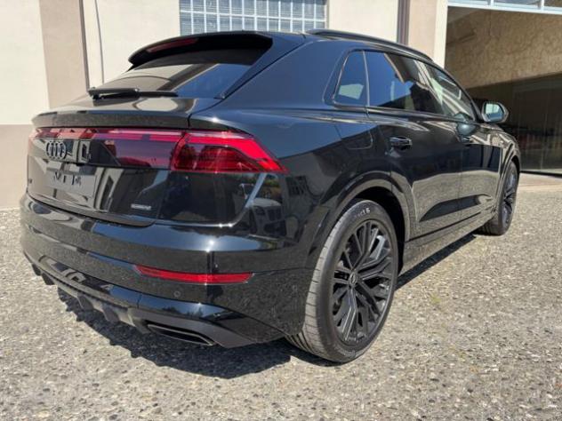 AUDI Q8 SUV TFSI e quattro 290 kW tiptronic S line edition rif. 23822066 - Foto 6