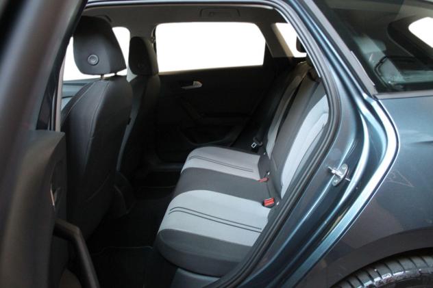 SEAT Leon 4ª serie Sportstourer 1.0 TSI 110 CV Business - Foto 9