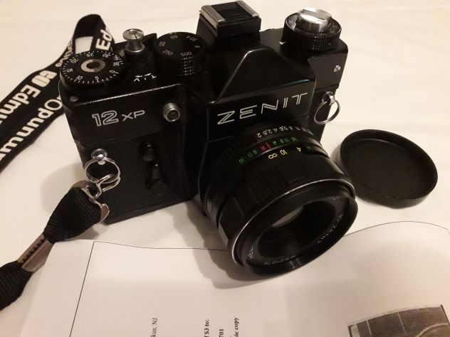 Macchina fotografica reflex ZENIT 12-XP con accessori