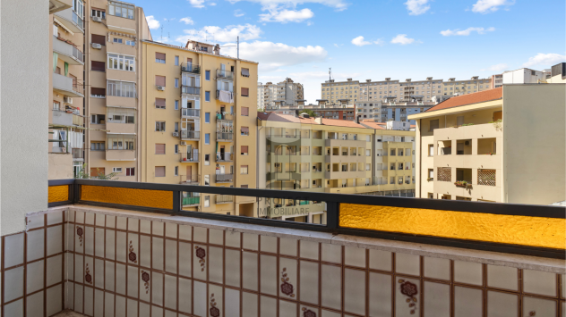 BELLISSIMA CAMERA IN ZONA SERVITISSIMA - Foto 8