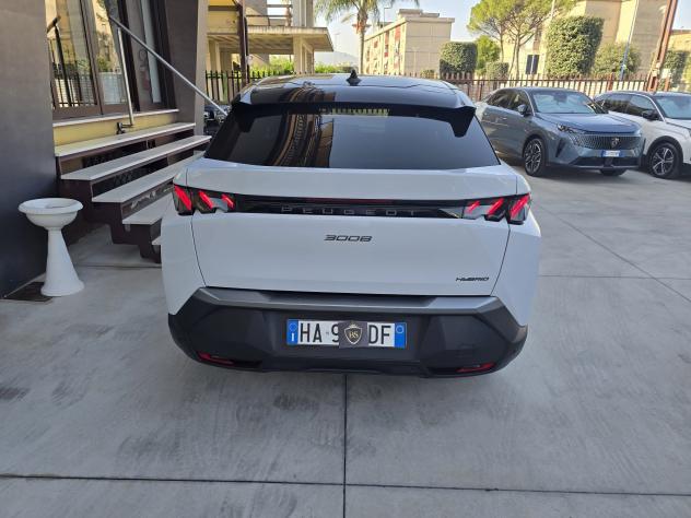 Peugeot 3008 1.2 hybrid GT Exclusive 145cv e-dcs6 - Foto 5