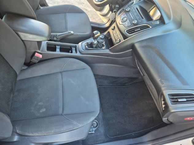 Ford Focus 1.5 TDCi 120 CV Start&Stop SW Plus - Foto 9
