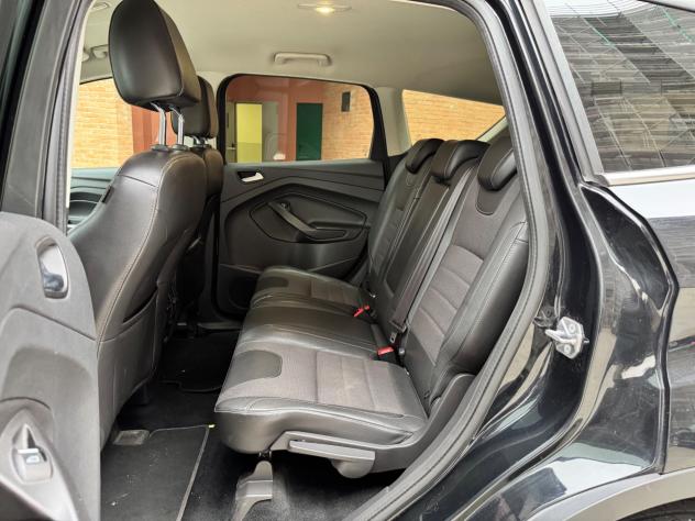 Ford Kuga 2.0 TDCI 150 CV S&S 4WD Powershift Titanium - Foto 5