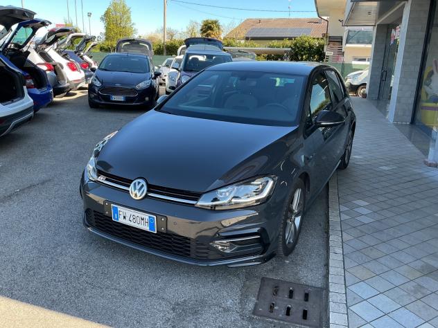 Volkswagen Golf 7,5 R-Line 1.6 Diesel Cambio Automatico