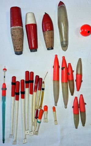 100 Galleggianti da pesca e attrezzatura per fabbricare le esche artificiali - Foto 6