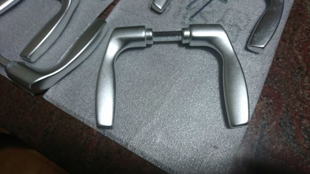 MANIGLIE PORTE INTERNE - Foto 4