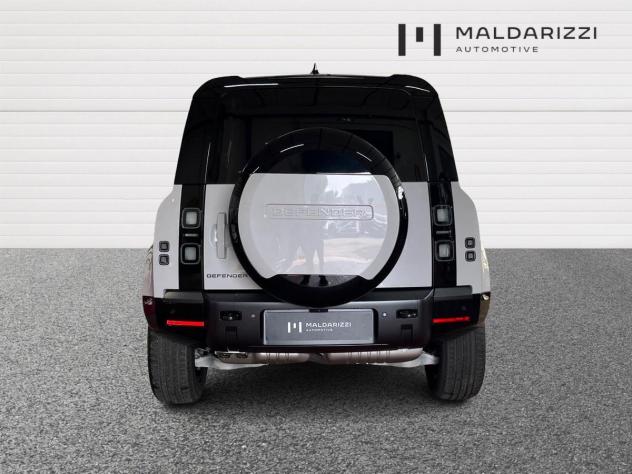 Land Rover Defender VII 2025 110 110 3.0d mhev X-Dynamic SE awd 200cv auto - Foto 3