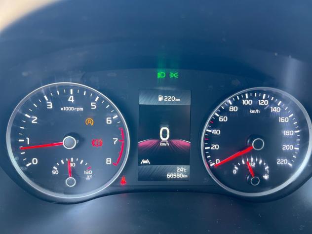 Kia Stonic 1.2 dpi Style gpl 82cv - Foto 8