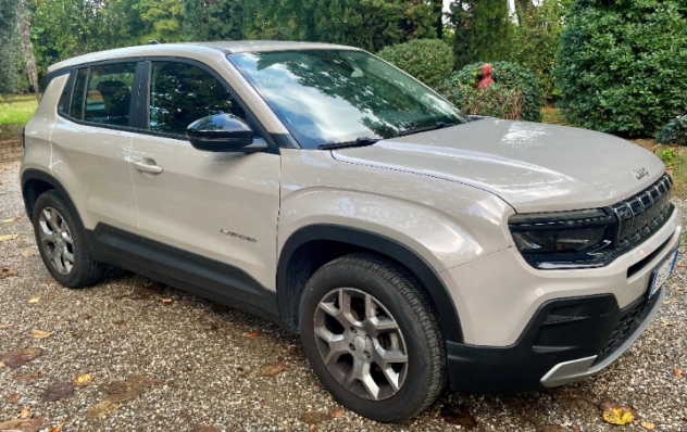 Jeep Avenger Altitude 1.2 100 CV | Navi | JBL - Foto 2
