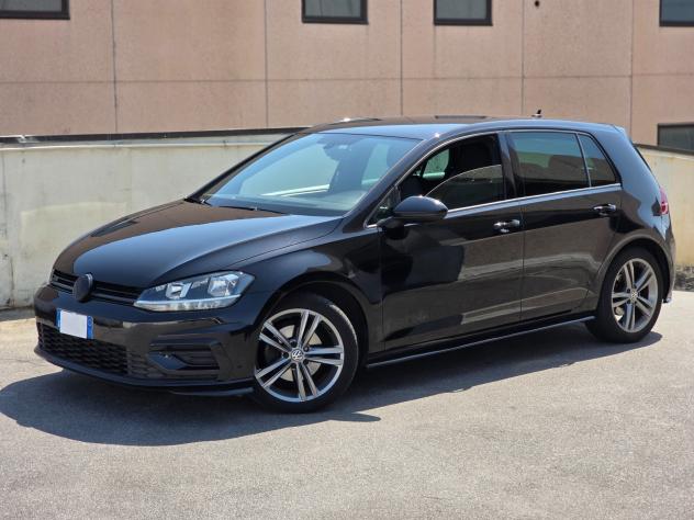 Volkswagen Golf 1.5 TSI ACT 5p. Sport R line - Foto 3