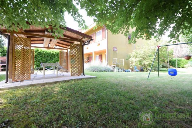 VILLA A SCHIERA di 4 vani e di 225 mq (CAVENAGO DI BRIANZA) rif. IGC VILLA VIA MANZONI - Foto 4