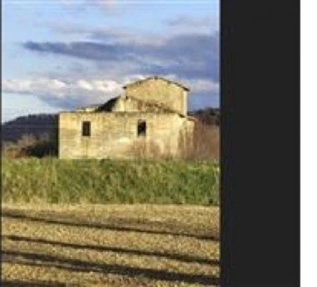 Immobile in asta di 414 m² con più di 5 locali e box auto in vendita a Chiusi - Foto 2