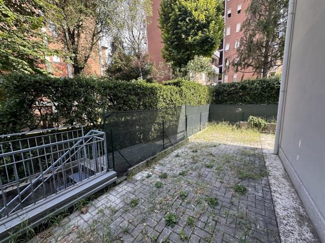 BILOCALE CON CORTILE A LECCO Belledo - Foto 11