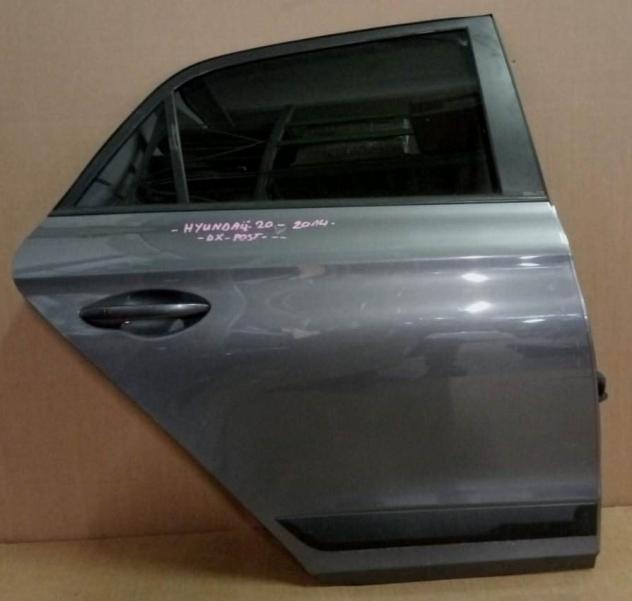 PORTA POST. D. GRIGIO MEDIO MET. C/ALZ. E SERR. CON MODANATURA 999-U1292934 Carrozzeria Lamierati esterni Porte Porta post. dx. HYUNDAI - i 20 - 01