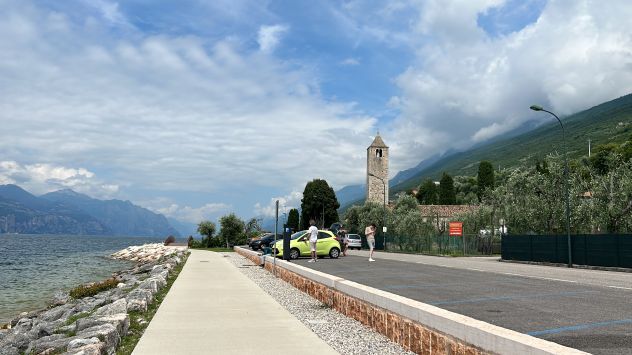 Lago di Garda in roulotte a Castelletto di Brenzone