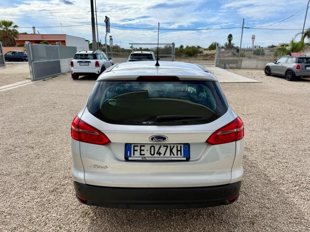 Ford Focus 1.5 TDCi 120 CV Start&Stop SW Titanium - Foto 5