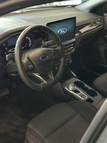Ford Focus 1.5 EcoBlue 115 CV automatico 5p. ST-Line - Foto 6