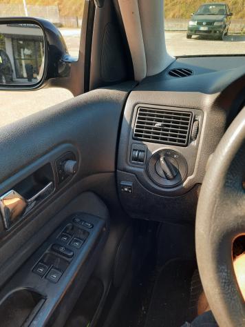 Volkswagen Golf 1.4 16V cat 5 porte Air Ok neopatentati - Foto 3