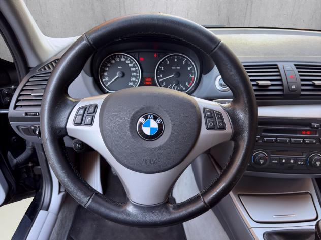 BMW Serie 1 130i Futura 3.0 265cv - PREZZO REALE - Foto 10