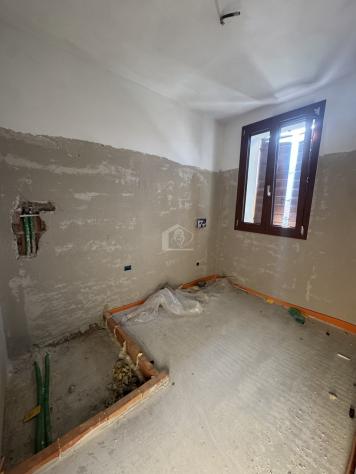 Luzzara vendesi appartamento indipendente 5 vani 135 Mq - Foto 8
