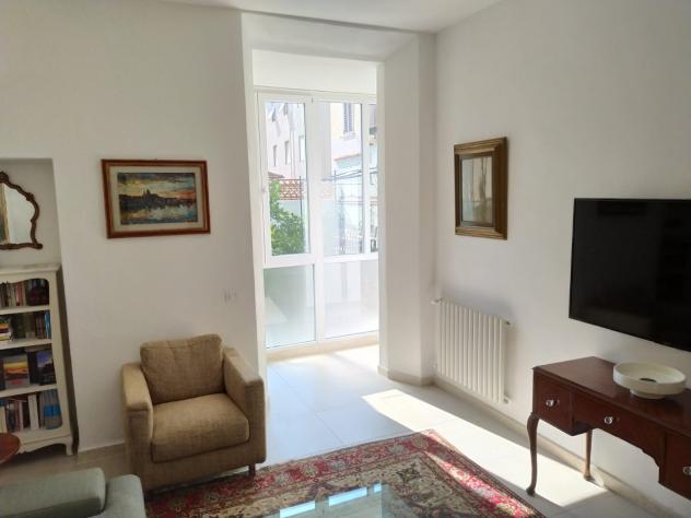 APPARTAMENTO di 5 vani e di 105 mq (VIAREGGIO) rif. VG191 - Foto 6