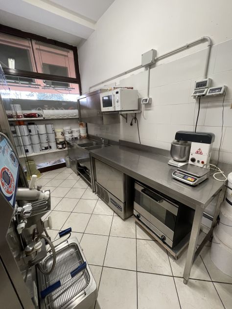GELATERIA – PASTICCERIA ARTIGIANALE IN VENDITA A ROSATE - Foto 4