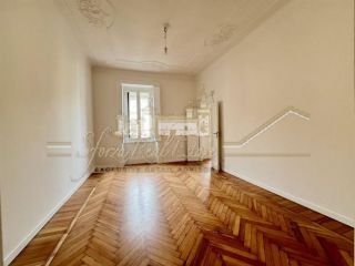 Affittasi 4 Locali, 108 mq. a Milano