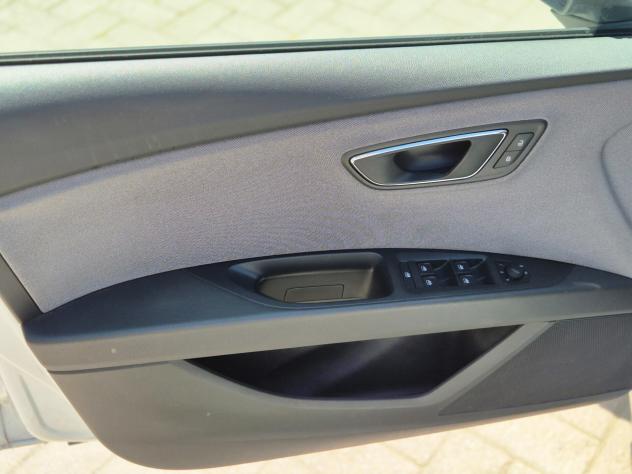 Seat Leon 1.4 TGI DSG ST Business - Foto 5