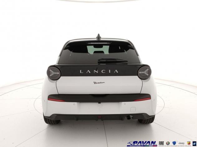 Lancia Ypsilon 1.2T Hybrid 110cv HF-Line - Foto 4