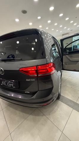 Volkswagen Touran 2.0 TDI 150 CV SCR DSG Executive BlueMotion Tech. - Foto 9