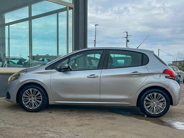 Peugeot 208 BlueHDi 75 5 porte Active - Foto 4