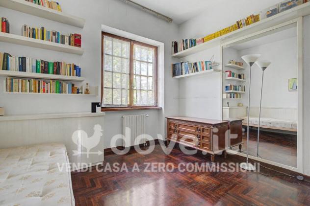 Villa di 348 m² con più di 5 locali e box auto in vendita a Pogliano Milanese - Foto 14