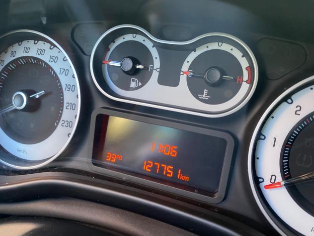 Fiat 500L 1.6 Multijet 120 CV Trekking - Foto 8