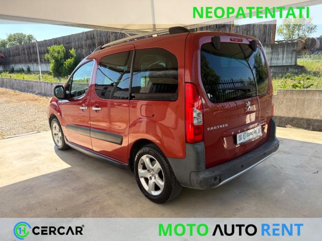 Peugeot Partner Tepee 1.6 vti Outdoor 120cv - Foto 4