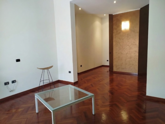 Appartamento 123 mq Ristrutturato con Parquet e Ascensore – Via Principe Amedeo - Foto 2