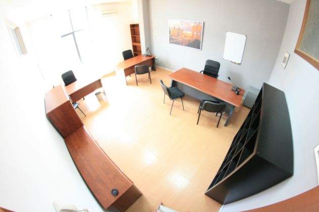 Poliambulatorio, Studio Associato o altro da euro 299 - Foto 2