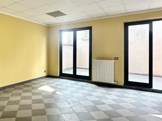 UFFICIO DI 125MQ A DUE PASSI DA PIAZZA SETTI - Foto 12