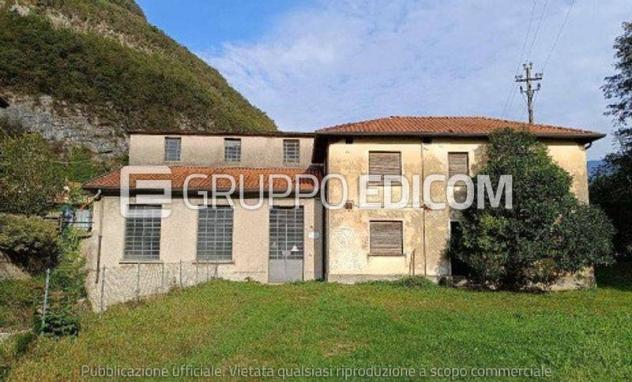Fabbricati costruiti per esigenze industriali in vendita a Valdastico - Rif. 4557364