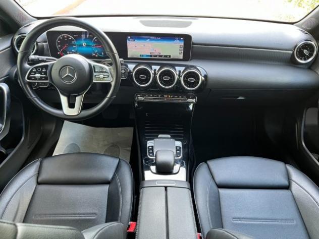 MERCEDES-BENZ A 200 d Automatic Sport rif. 24088393 - Foto 6