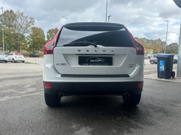 VOLVO XC60 D3 AWD Geartronic Momentum rif. 24182385 - Foto 9