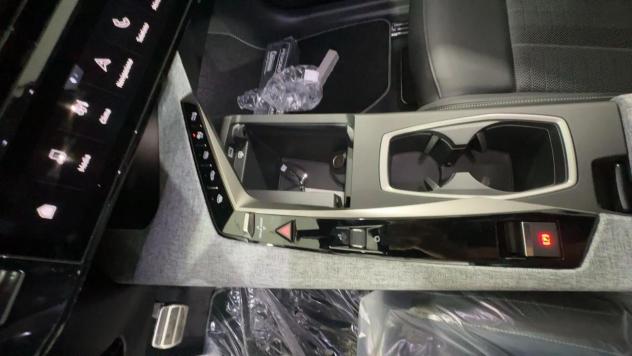 Peugeot 3008 Hybrid 145 e-DCS6 GT - Foto 10