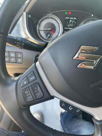 SUZUKI Vitara 1.5cc GLX HYBRID 4X4 116cv SAFETYPACK NAVI CRUISE rif. 22143889 - Foto 10