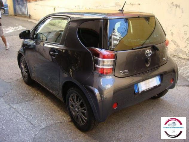 TOYOTA - iQ - 1.0 CVT Lounge - Foto 4