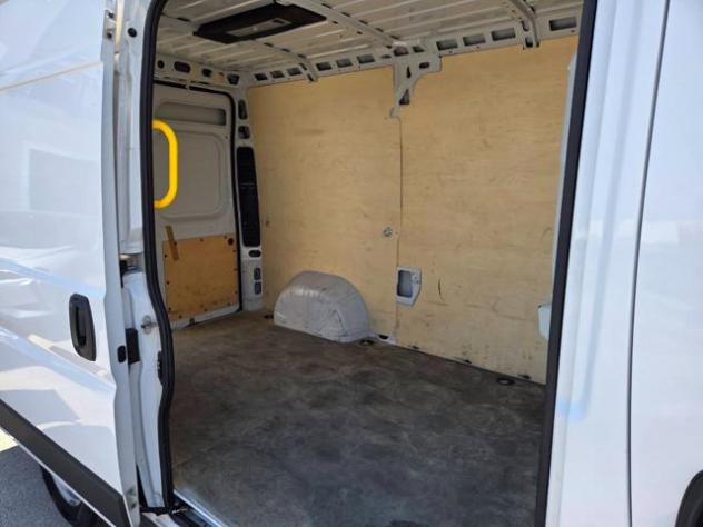 FIAT Ducato 35 2.2 Mjt 140CV LH2 Furgone rif. 23983565 - Foto 8