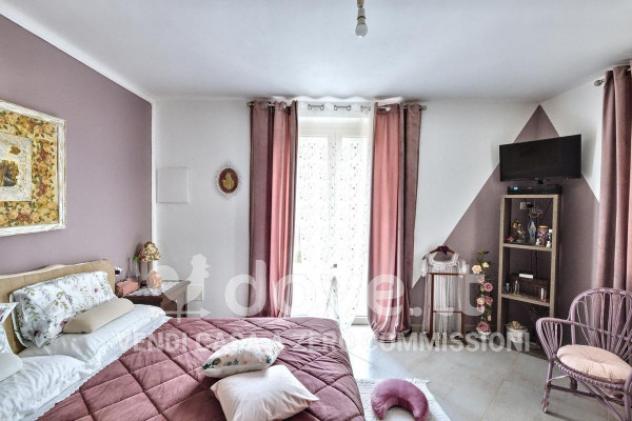 Casa indipendente di 250 m² con 4 locali in vendita a Dumenza - Foto 19