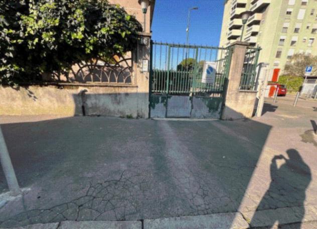 Immobile in asta di 92 m² in vendita a Milano - Foto 2