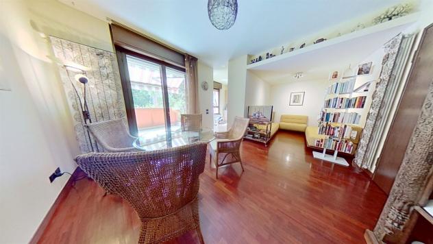 LUMINONO BILOCALE CON TERRAZZO - VIA LEGNONE - Foto 12